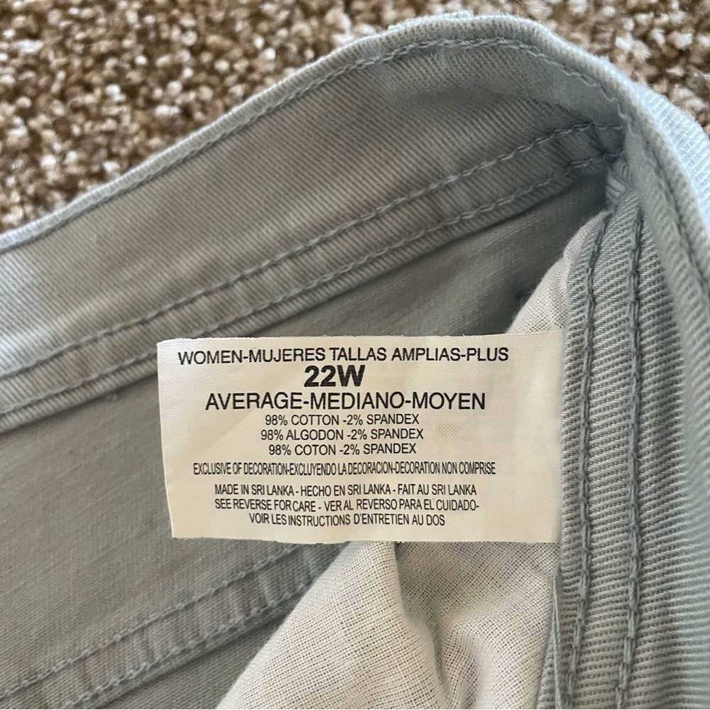 Gloria Vanderbilt Amanda Classic Original Flattering Jeans Womens 22W Straight - Picture 12 of 13